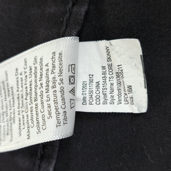 Terra & Sky Skinny Faded Black Jeans Size 16W - Picture 14 of 14